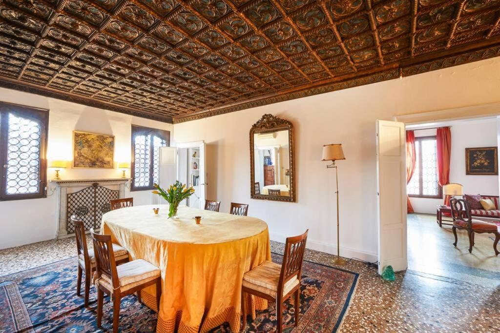 Appartement Ca' Fenice, Charming In San Marco, Sleep 7 Venise